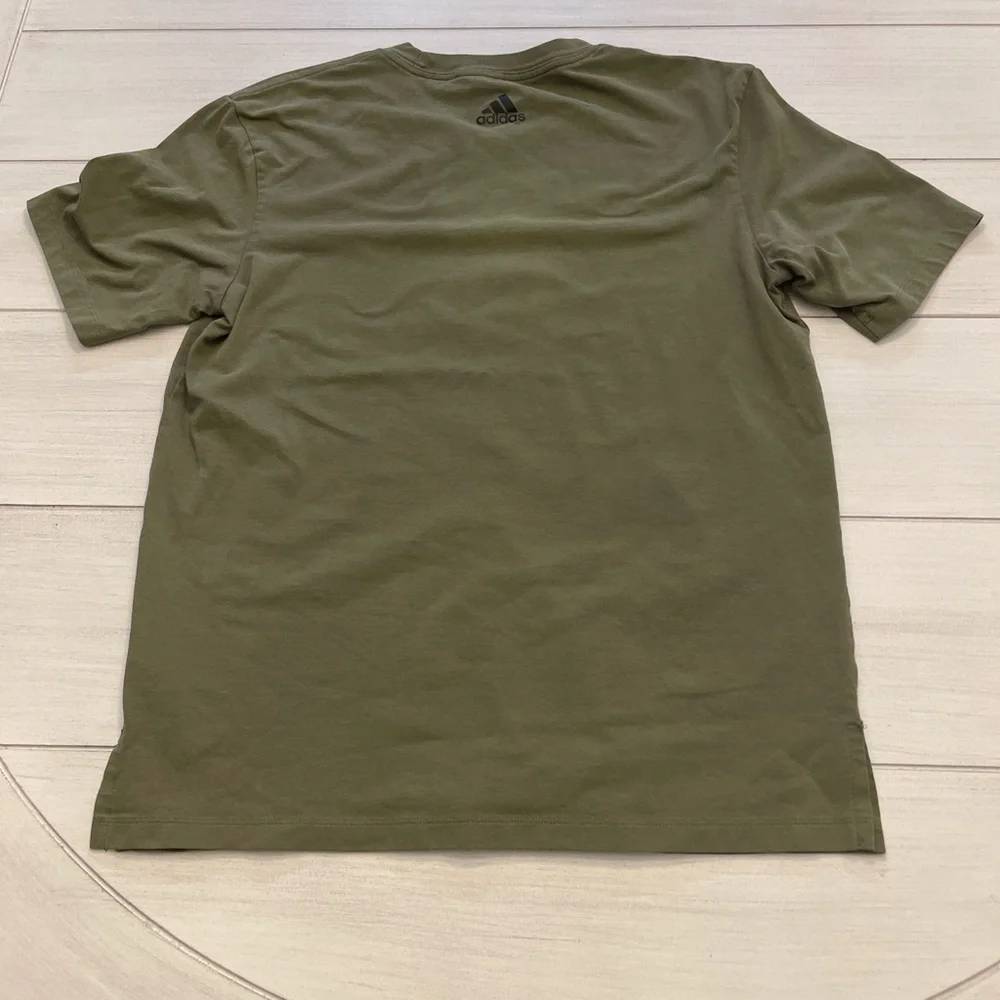 2 Adidas T-Shirts - Picture 4 of 4